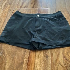 Zyia shorts XL